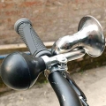 New Super Loud Bicycle Bell Classical Snail Horn Mountain Riding Bike Retro Air Horn Bell Bugle Bike Horn Metal Clown Bicyc B0J9